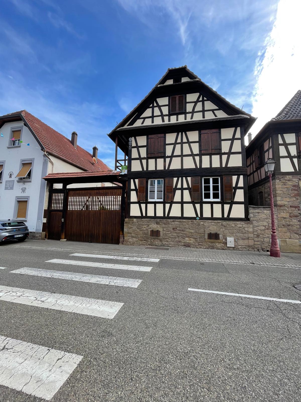 Volets et boiseries extérieures · Crépi Centre